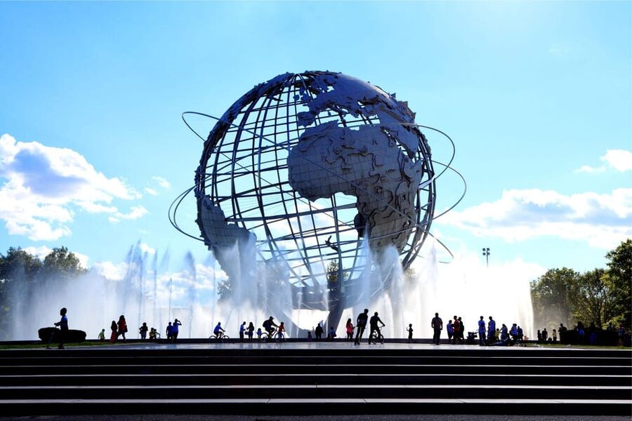 NYC: Contrast Tour Manhattan, El Bronx, Queens & Brooklyn - Price and logistics: is $40 actually a good deal here?