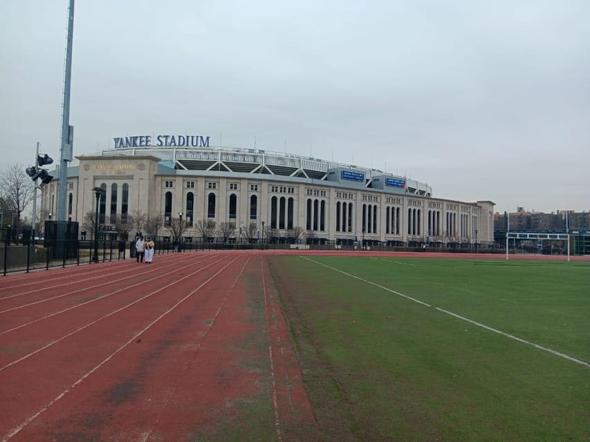 NYC: Contrasts of Bronx, Queens, Brooklyn, & Manhattan Tour - Harlem on 125th Street: Civil Rights, Classic Performance Venues, Brownstone Charm