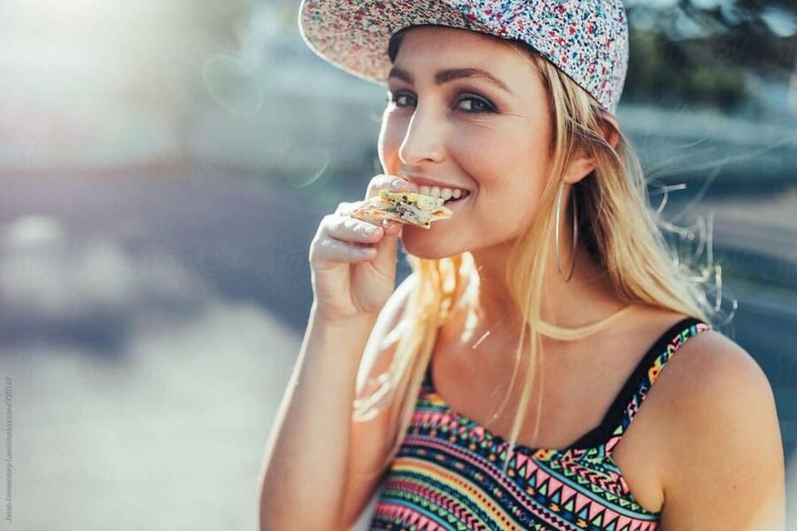 NYC: Eat 4 New York Foods & See 30 Sights Walking Tour - Why This 5-Hour Walk Feels Like the Best First Day in Manhattan
