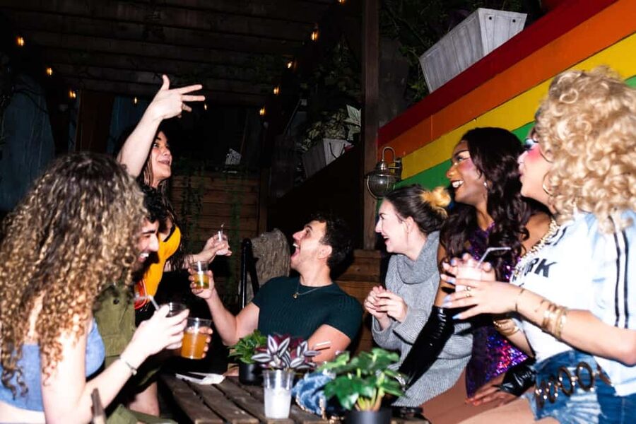 NYC: Fabulous Drag Night Out with a Drag Queen - Key Points to Know Before You Go