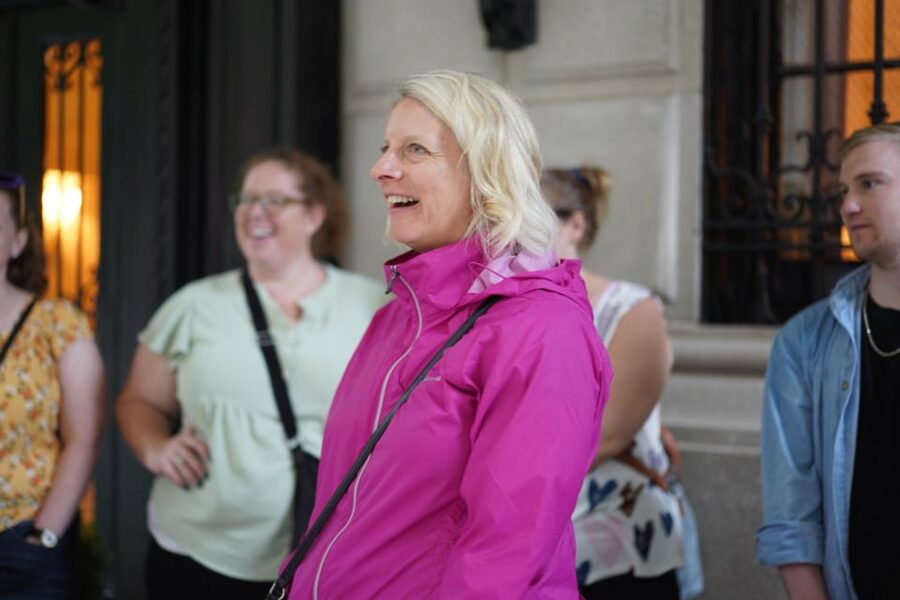NYC: Fifth Ave Gilded Age Mansions Guided Walking Tour - Millionaire’s Row clubs and the Arsenal’s surprising age