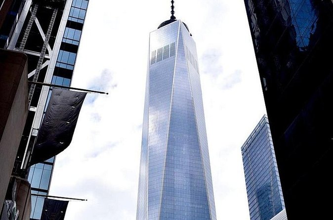 NYC Freedom Tower Private Photo or Video Experience - One World Observatory: security, elevator screens, and window strategy