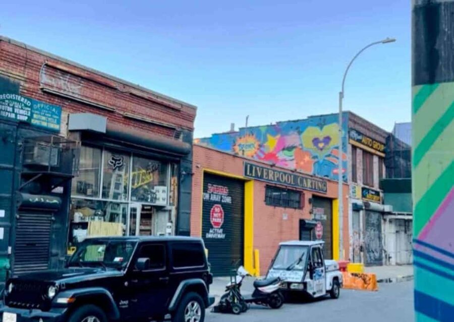 NYC | French guided tour Hip-Hop in East Harlem & Bronx - East Harlem to the Bronx on foot: a hip-hop story you can navigate