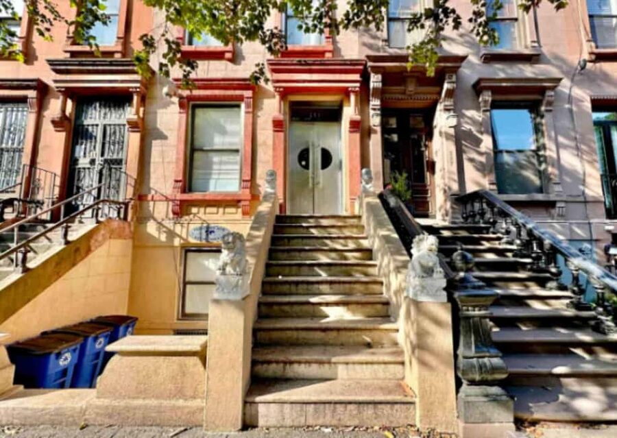 NYC | French guided tour Hip-Hop in East Harlem & Bronx - What to bring: simple gear for a 3.5-hour walking day