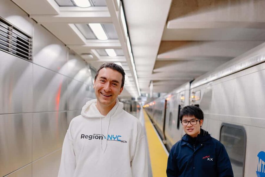 NYC: Grand Central Terminal and/or Penn Station - Private - How long is enough for two terminals?