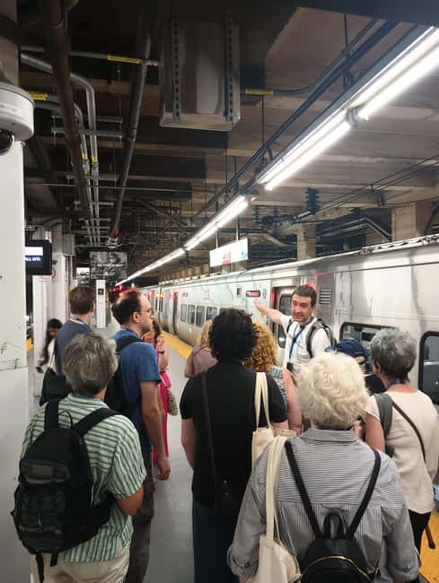 NYC: Grand Central Terminal and/or Penn Station - Private - Meet Rayn and use the stations like a map