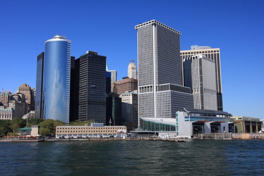 NYC: Gray Line Guided 5 Hour Manhattan Premium Bus Tour - Midtown passes: Times Square to Rockefeller Center without the planning headache