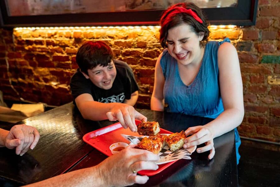 NYC: Greenwich Village Food Tour with 6 Authentic Tastings - Key things that make this tour worth your time