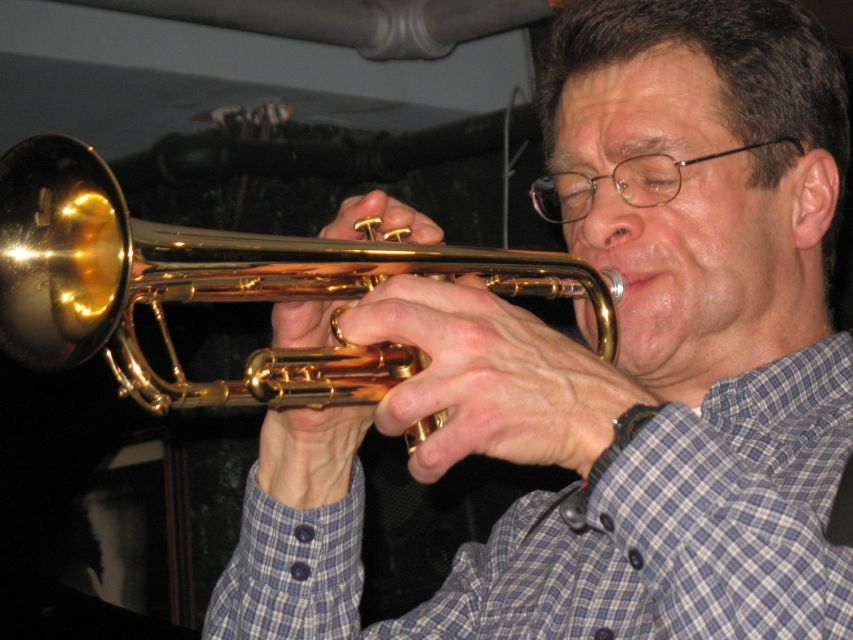 NYC: Greenwich Village Jazz Crawl - Your guide and the small-group advantage (with Gordon in the spotlight)