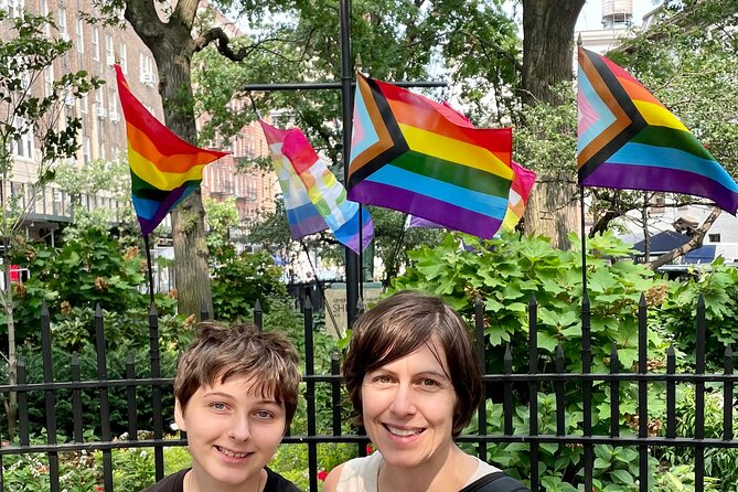 NYC Greenwich Village LGBTQ+ History And Food Tour - Stop 3: The Jefferson Market Garden and activism tied to incarceration