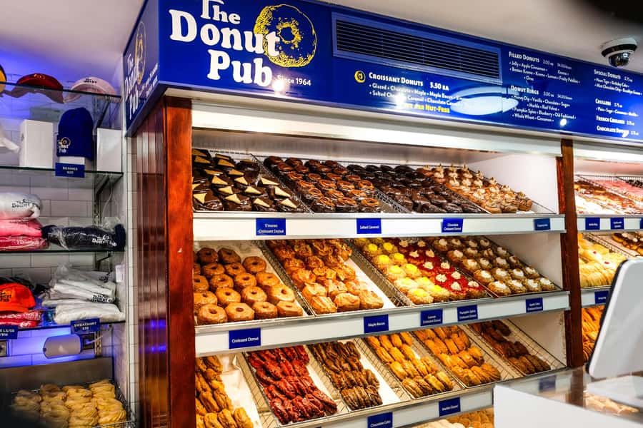 NYC: Guided Delicious Donut Tour with Tastings - Should You Book This Underground Donut Tour?