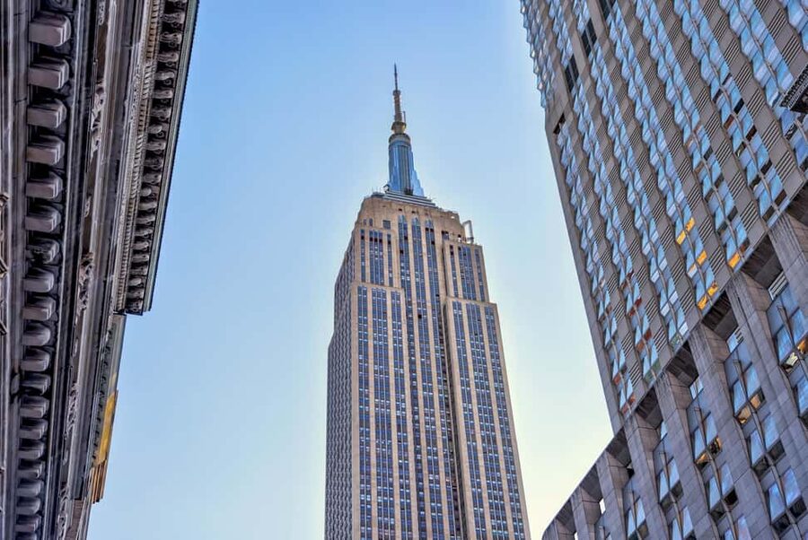 NYC: Half-Day Luxury Bus Tour of Top Highlights - Brooklyn Bridge Photo-Stop: The End-Game View for Day-Trip Photos