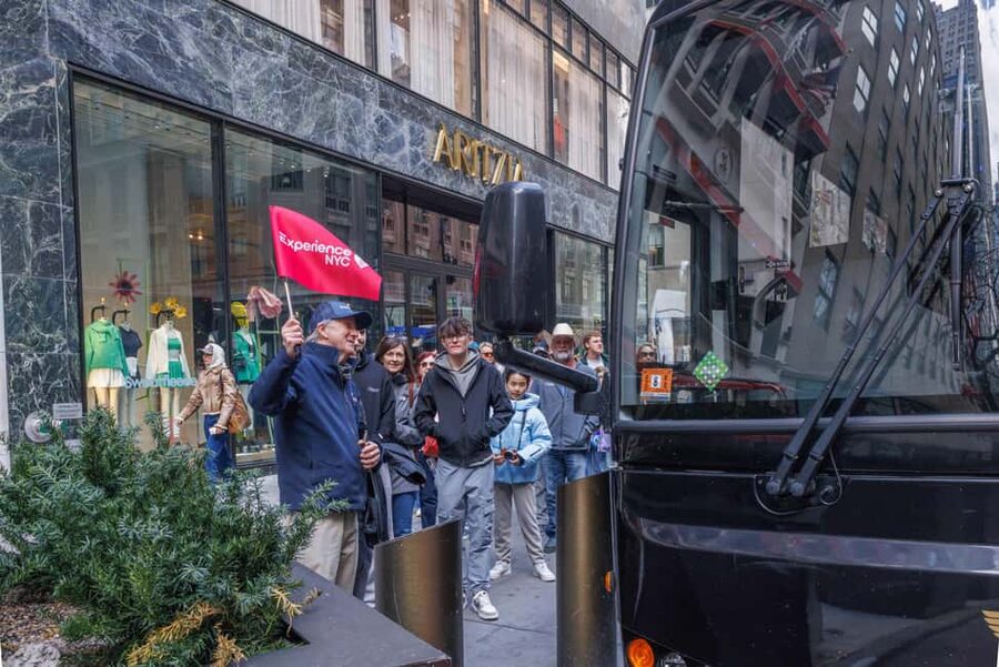 NYC: Half-Day Luxury Bus Tour with Empire State Access - Midtown hits: Radio City Music Hall, Central Park, and Lennon’s corner of Manhattan