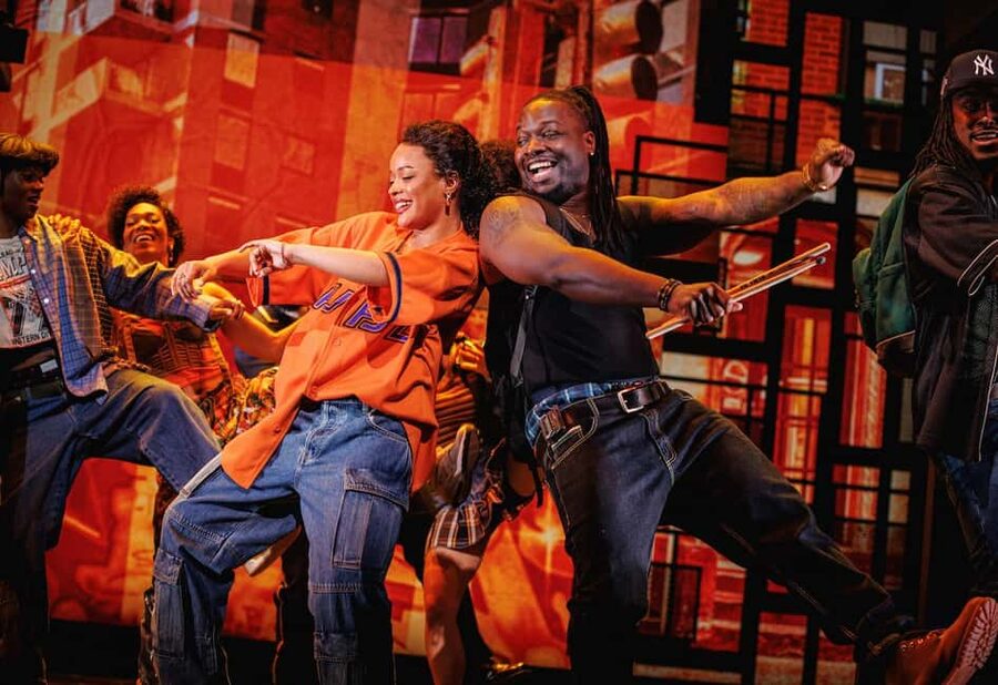 NYC: Hell's Kitchen the Musical on Broadway - One intermission: your break and how to use it