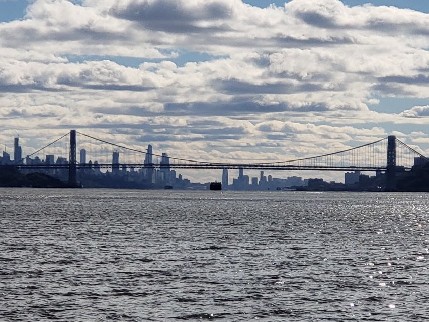 NYC: Hudson River Fall Foliage Sailing Trip - Upper West Side views meet the Palisades cliffs