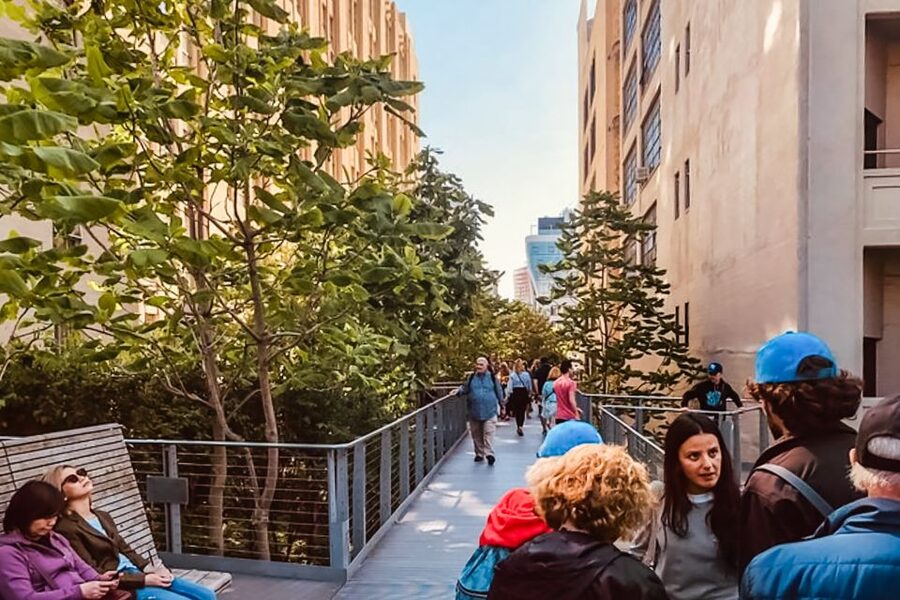 NYC: Hudson Yards & High Line Tour with Optional Edge Ticket - Where the tour starts at Hudson Yards, and how to arrive cleanly