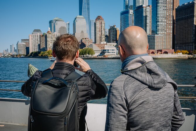 NYC Iconic Landmarks Cruise and Tour - East River Energy: Hudson Miracle Memories on a Movie-Ready Waterway