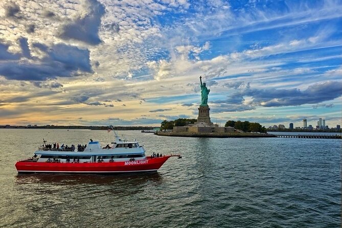 NYC Iconic Landmarks Cruise and Tour - The Presidents’ Helicopter Spot: Close Views Without the Guesswork