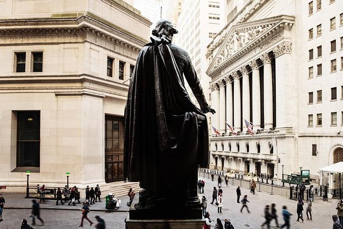 NYC in a Day Tour: Statue of Liberty, Times Square and More - Using the NYC subway on a guided day (and why it’s worth it)