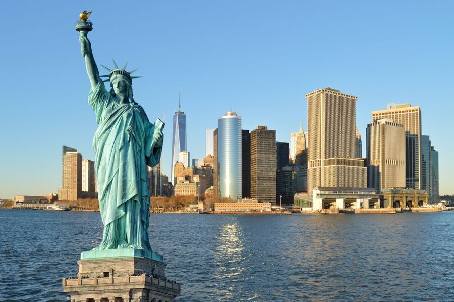 NYC: JF.Kennedy Airport Private Transfer to Manhattan - Child Seats and Age Limits: Plan Ahead for Family Travel