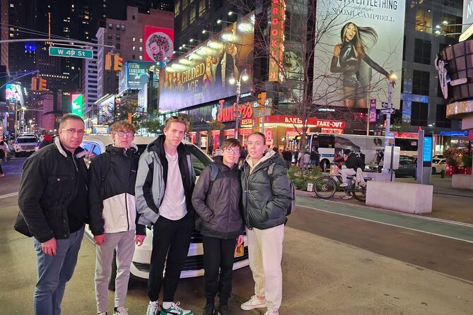 NYC Limousine Tour (New York "NYC Limo Tour" Limo, SUV Or Van ) - How to Get the Best Experience During Your Ride