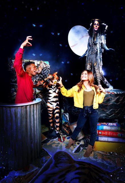 NYC: Madame Tussauds Entry Tickets - The main attraction: 200+ interactive wax figures across five floors