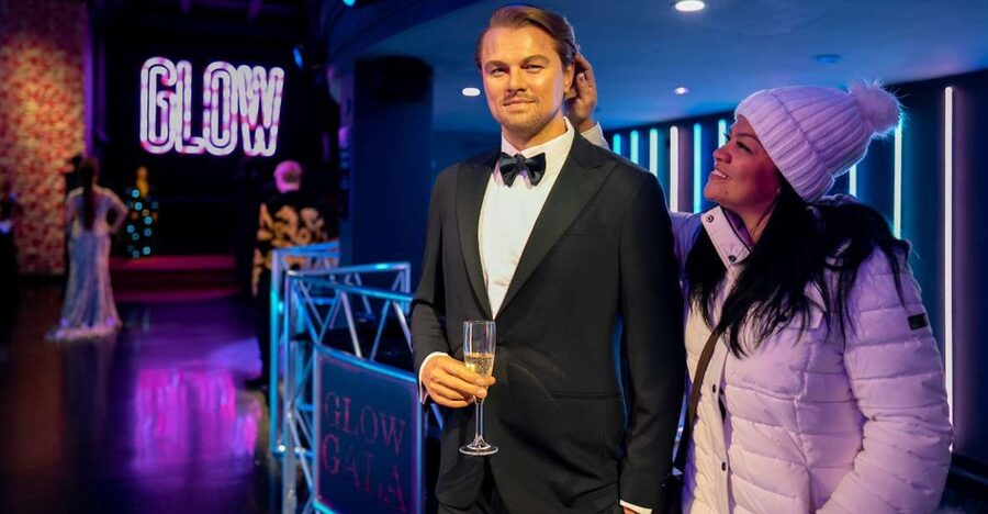 NYC: Madame Tussauds Entry Tickets - Your first impressions: check in, then start posing