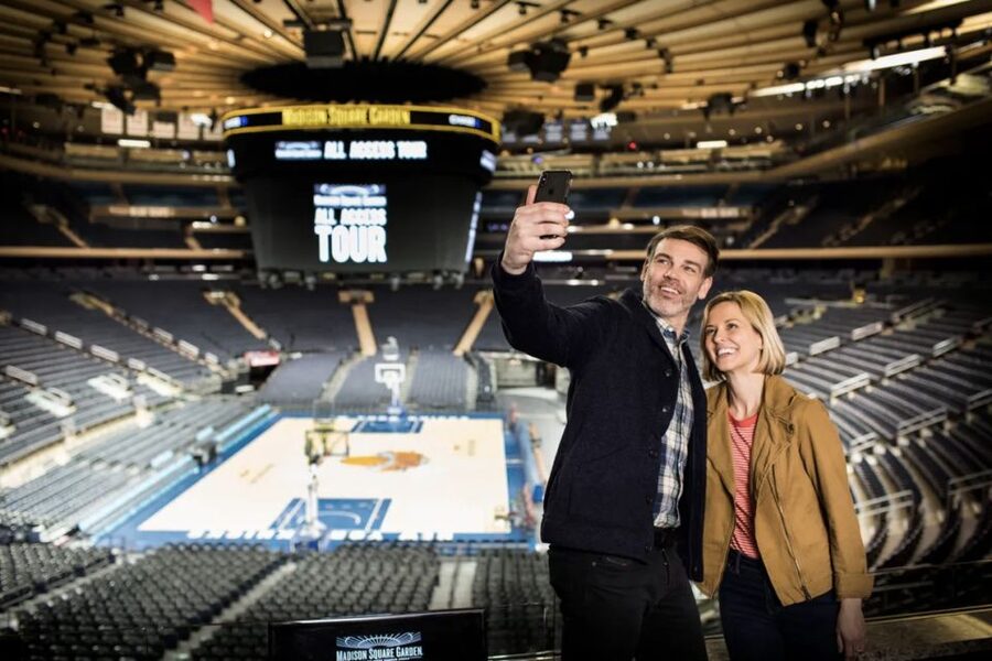 NYC: Madison Square Garden Tour Experience - Luxury suites and backstage access: the parts most people miss