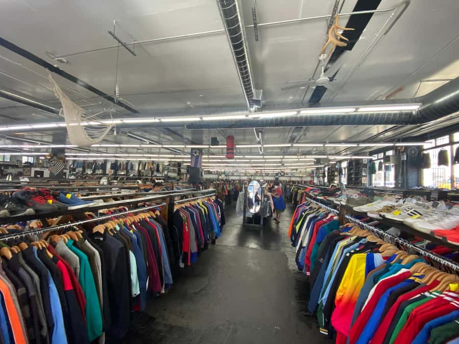 NYC: Manhattan Secondhand Shopping Day Tour - Key takeaways before you go
