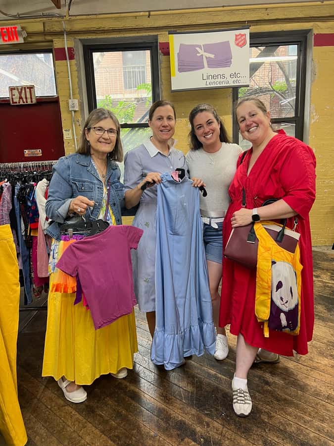 NYC: Manhattan Secondhand Shopping Day Tour - Who this tour fits best (and who should reconsider)