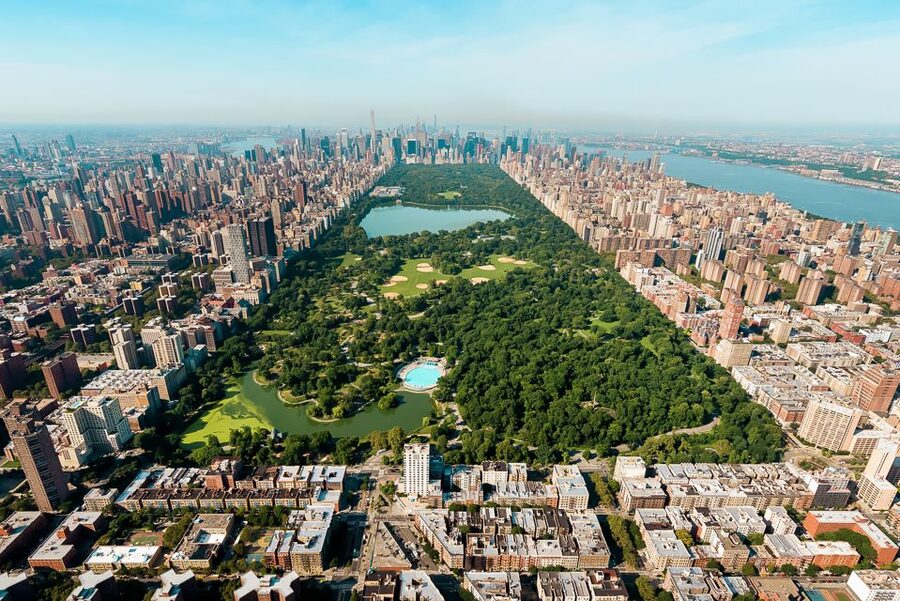 NYC: Manhattan Sightseeing Helicopter Tour - Midtown skyscrapers: Rockefeller Center, Empire State Building, and the view lines you can’t recreate