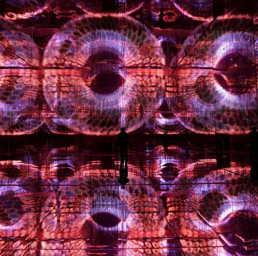 NYC: Mercer Labs Museum of Art and Technology - The Infinity Room With 507,000 LEDs: When Light Becomes a Place