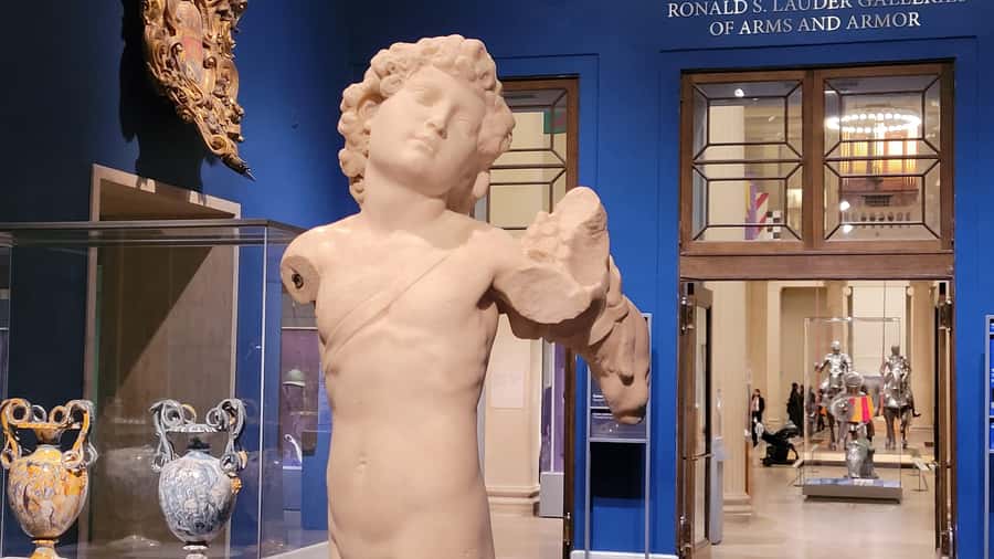 NYC: Metropolitan Museum: "Secrets of the MET" Experience - Arms and Armor: knights, armor, and the fun details