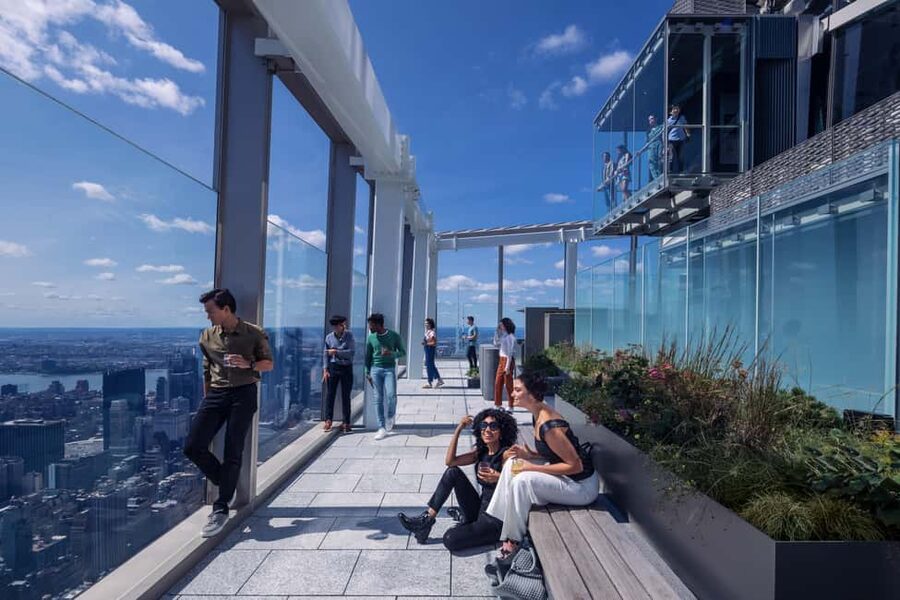 NYC: Midtown Architecture Tour & SUMMIT One Vanderbilt - American Radiator Building, Chrysler Building, NYPL: Style Lessons Through Landmarks