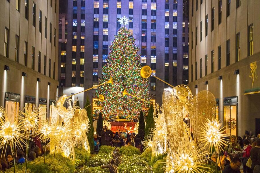 NYC: Midtown Holiday Donut and Hot Chocolate Adventure - What you get for $70: pricing that makes sense (and when it doesn’t)