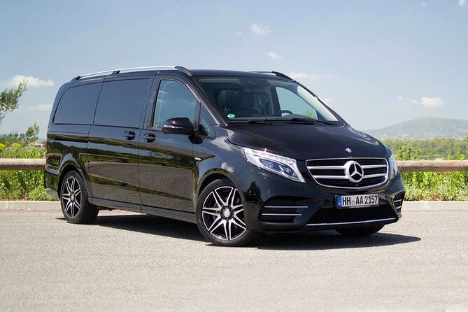 NYC New York Airport EWR Private Transfer to Manhattan | Brooklyn - Newark to Manhattan or Brooklyn Without the Hassle