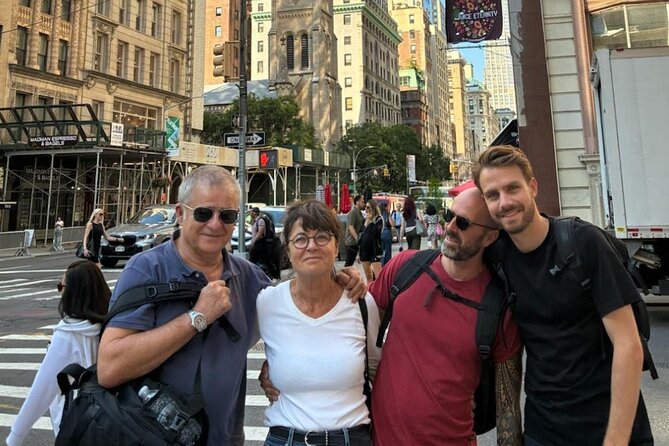 NYC: New York City Landmarks & History City Tour by Cart - West Village Break: Tree-Lined Streets and Pop Culture Addresses