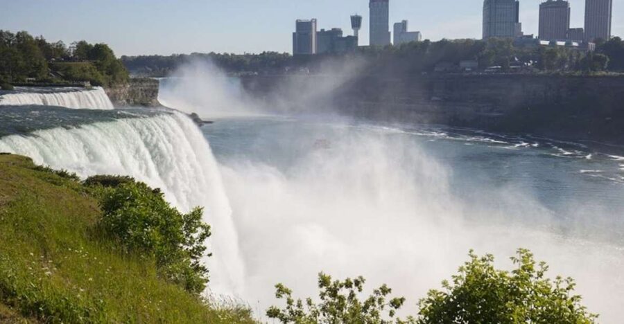 NYC: Niagara Falls, Philadelphia, Washington DC 4-Day Tour - NYC to Niagara, Philly, and DC: How This 4-Day Loop Feels