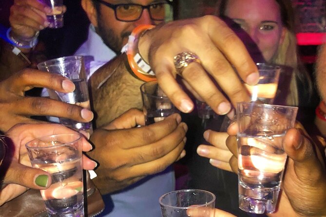 NYC Nightlife Crawl: Bars, Clubs & VIP Entry - Timing, Dress Code, and ID: Avoid the Typical Night Out Problems