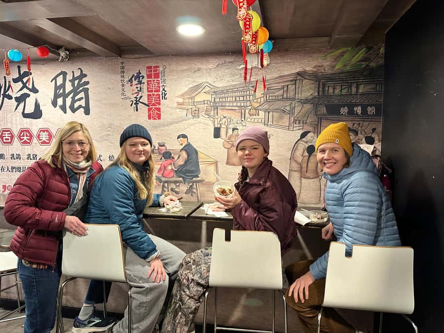 NYC: Original Chinatown and Little Italy Foodie Tour - The Chinese Tastings: Jasmine Tea, Dumplings, and Roasted Duck