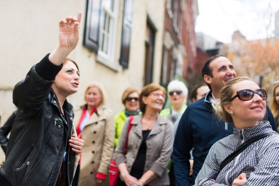 NYC: Original Greenwich Village Food & Culture Walking Tour - Meeting at 254 Bleecker Street: The Start Is Clear