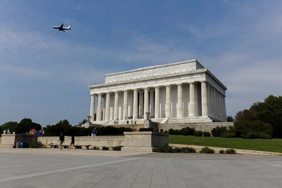 NYC: Philadelphia, Washington DC & Amish Country 2-Day Tour - Transportation, Timing, and Where Comfort Shows Up