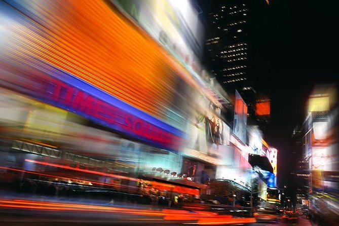 NYC Private Lights Tour - The private limo experience: chauffeur service, bottled water, and no smoking