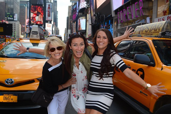 NYC Professional Photoshoot and Walking Tour with Private Guide - What makes the photos feel like you, not like a studio