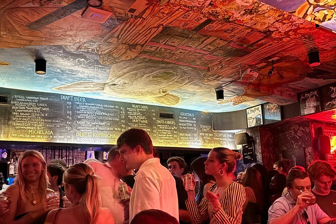 NYC Pub Crawl Tour - The route on foot: East Village first, Lower East Side next