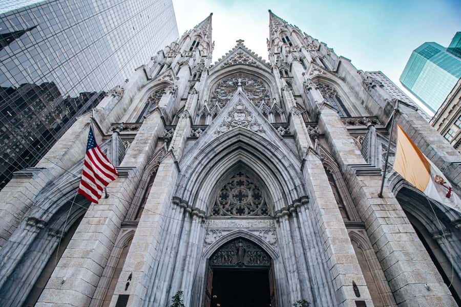 NYC: Rockefeller Center Tour with Optional Top of the Rock - Rockefeller Center as a 22-acre city within a city