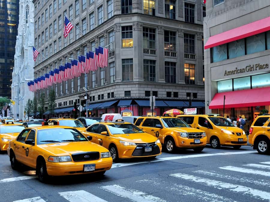 NYC: See 30+ Top Sights in One Day - Kids Join Free! - What You’re Really Buying: A 5-Hour Manhattan “Hits Tour”
