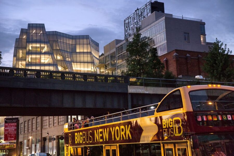 NYC: Sightseeing Night Tour by Open-Top Bus with Live Guide - Live guide quality: the biggest strength, plus what to watch for