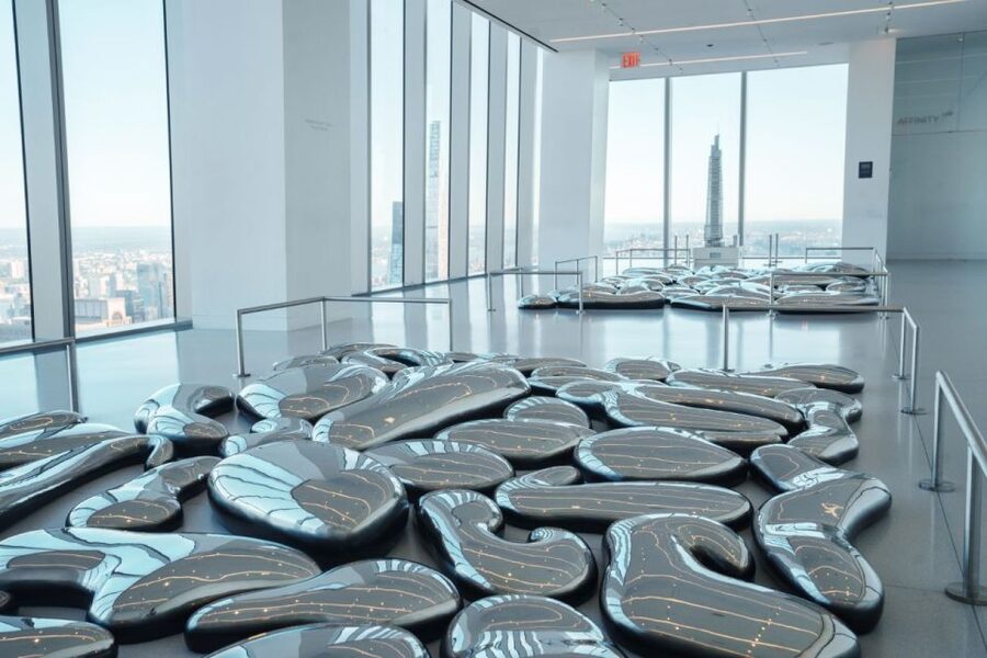 NYC: Skip-the-Line SUMMIT One Vanderbilt Guided Tour - Mirror installations and skyline views: tips to enjoy them better