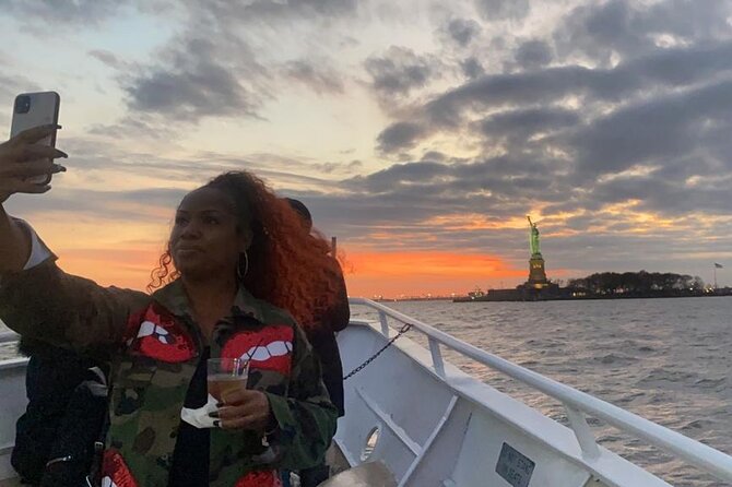 NYC Skyline lights Happy Hour and Cash Bar - Price and what you’re really paying for